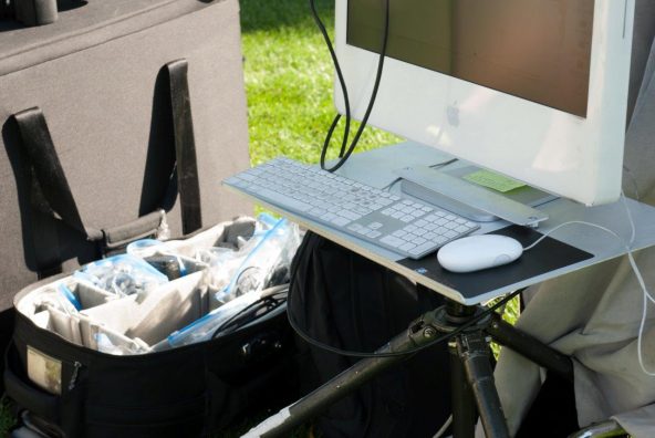 Tether Table Aero for the iMac Stands the Test of Time Tether Table Aero for the iMac Stands the Test of Time