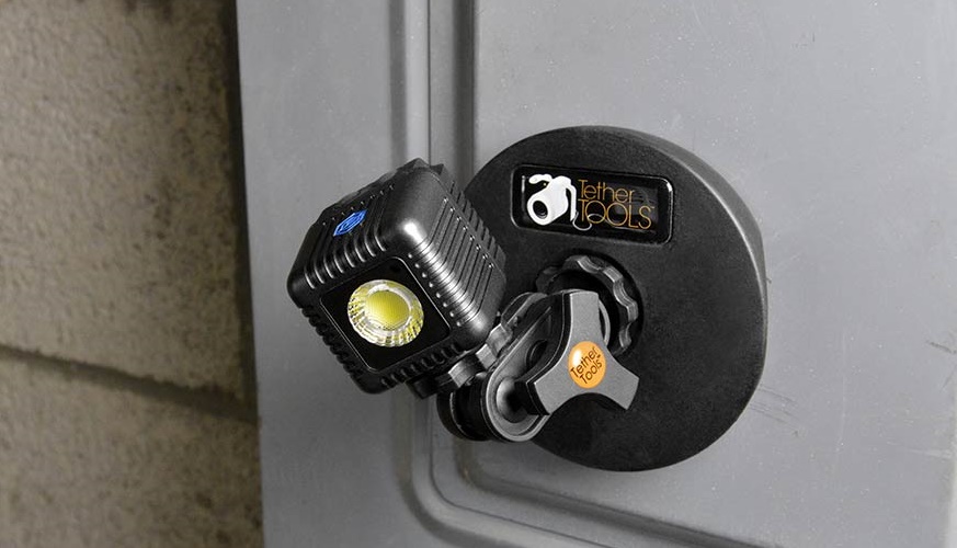 rmq20-rapid-mount-tether-tools-lumecube (1)
