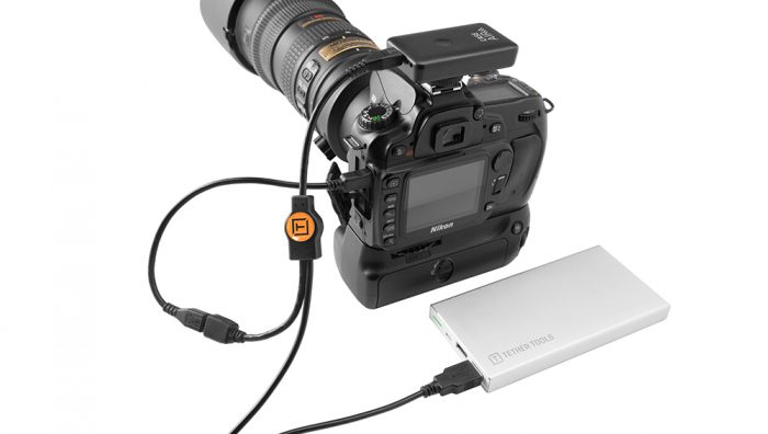 Power Up Your Case Air with the Power Split Cable Power Up Your Case Air with the Power Split Cable
